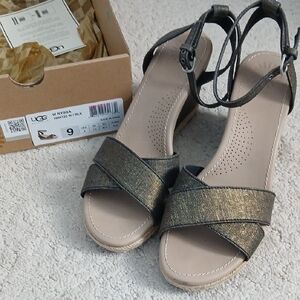 UGG Nyssa Sandals